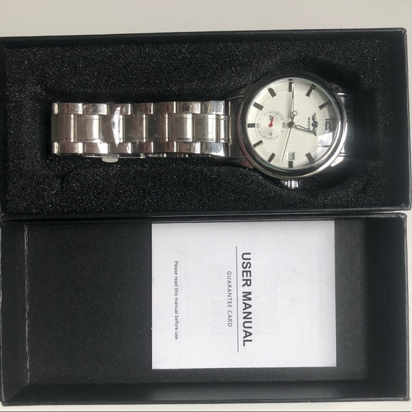 Winner Dress Watch - Picture 1 of 3